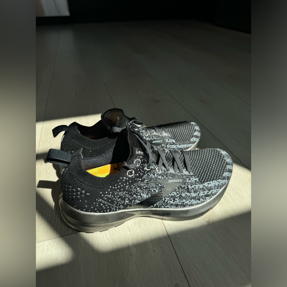Brooks Levitate 3